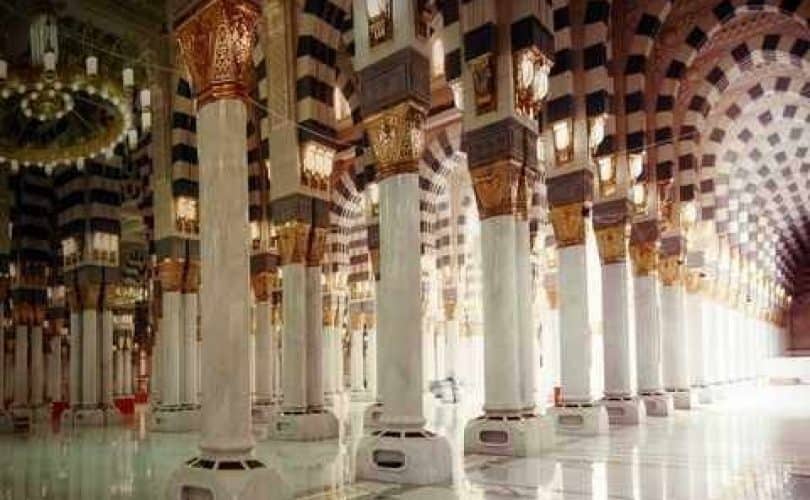 Amalan Berpahala Berlipat Ganda: Shalat Di Dua Tanah Suci